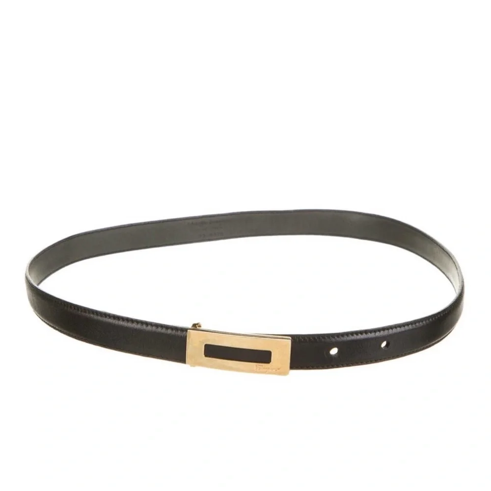 Salvatore Ferragamo Skinny Leather Belt Size S